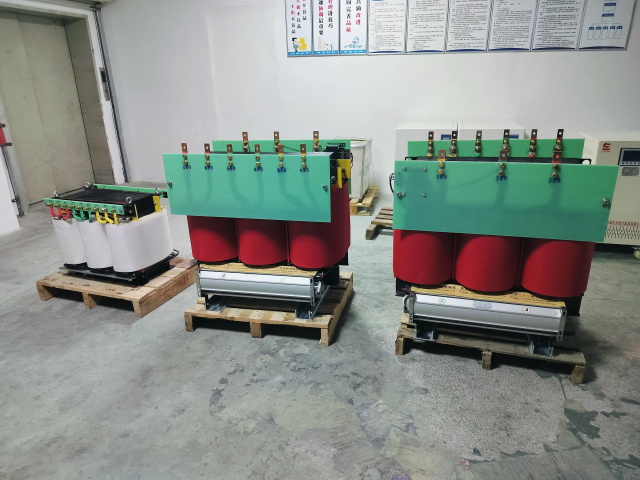 竹山KS11-1000KVA矿用变压器